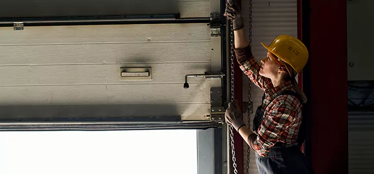 Addressing Common Garage Door Stoppage Issues in Henderson, NV